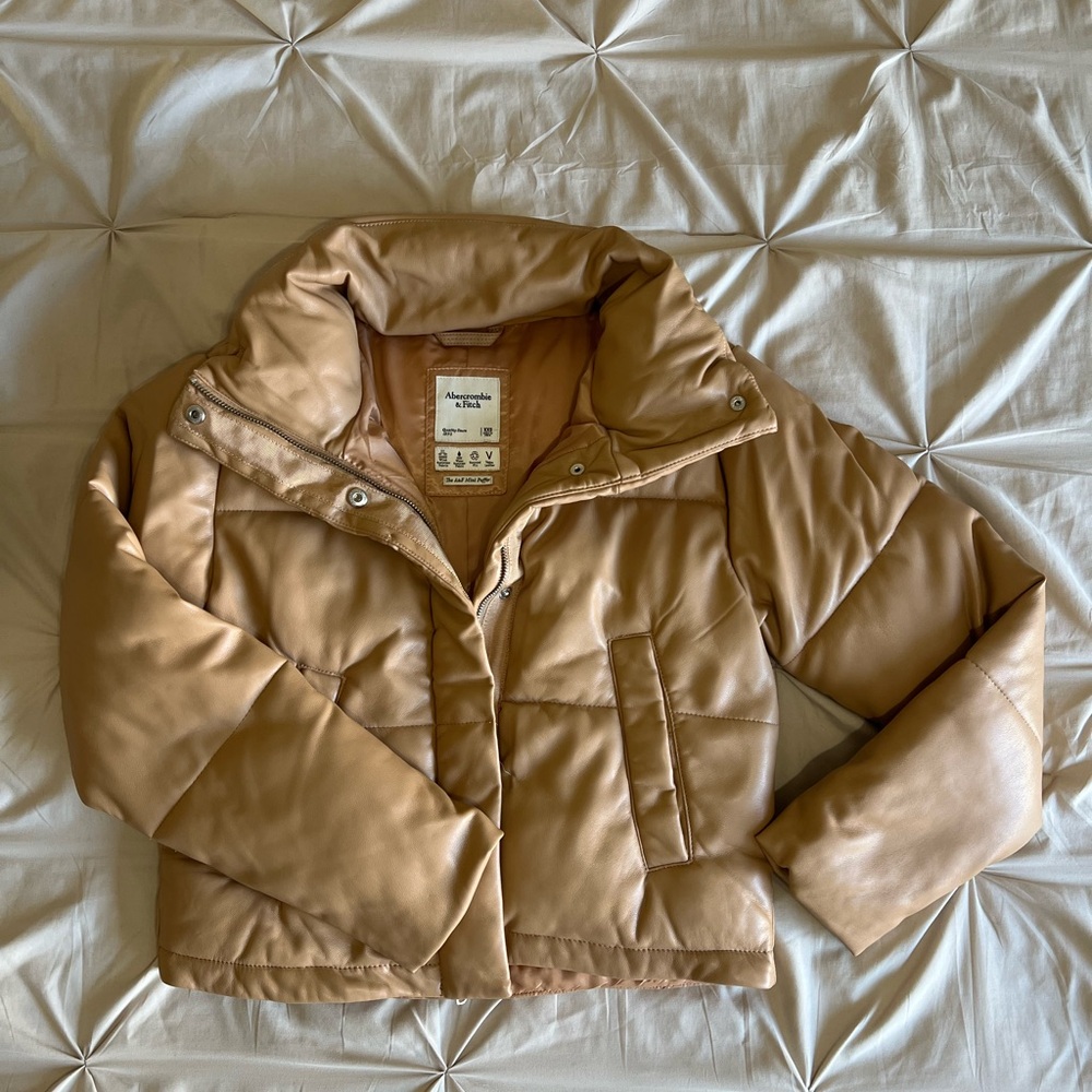 Tan Puffer Jacket - Picture 3 of 4